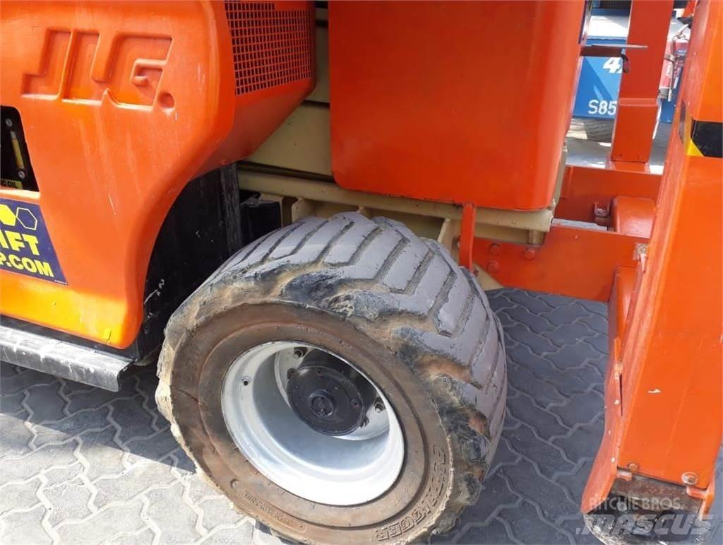JLG 3394RT Škarjaste dvižne ploščadi