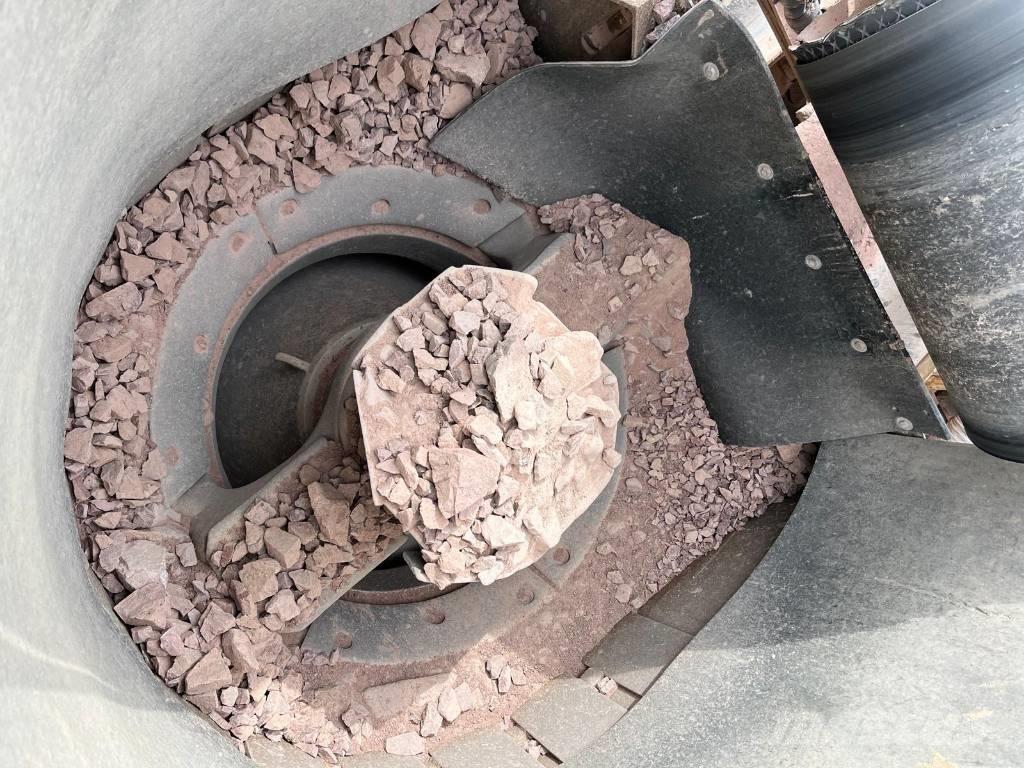 Metso NW300GP Mobilni drobilniki
