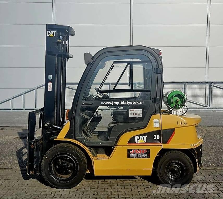 CAT GP 30 N Plinski viličarji