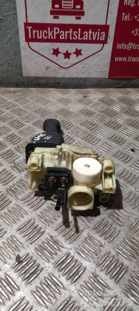 Scania R 440    1882115 Kabine in notranjost