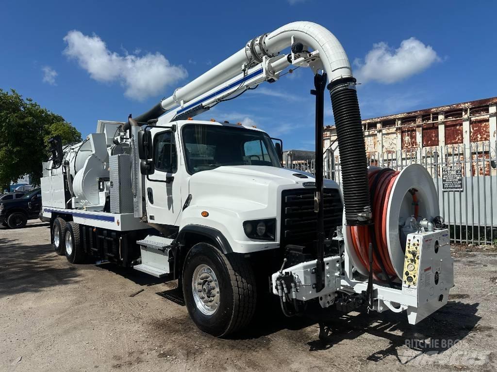 Freightliner 114 SD Vakuumski tovornjaki