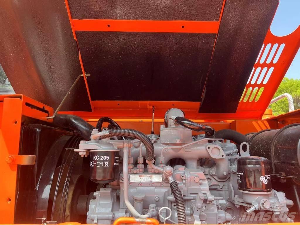 Hitachi ZX70 Bagri goseničarji