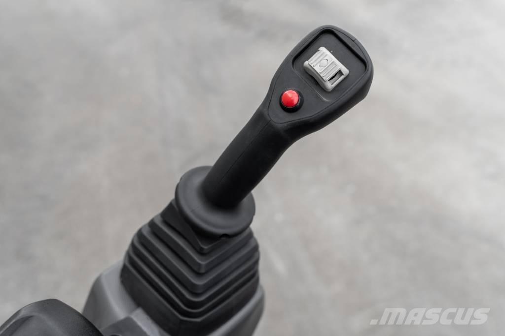 CASE CX 12 D Mini bagri <7t