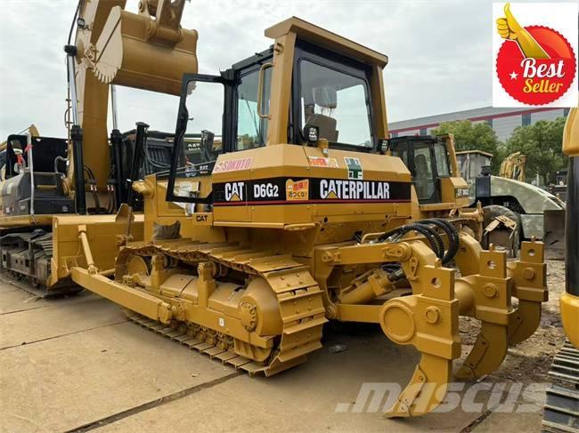 CAT D 6 G Buldožerji goseničarji