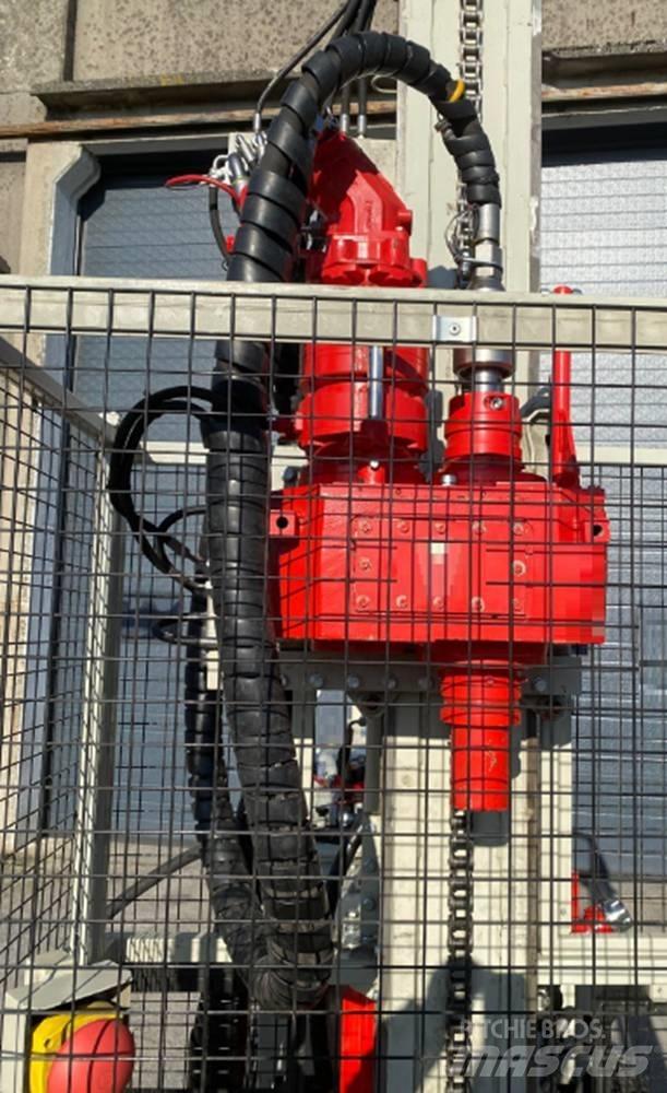 Comacchio GEO 205 Težki vrtalni stroji