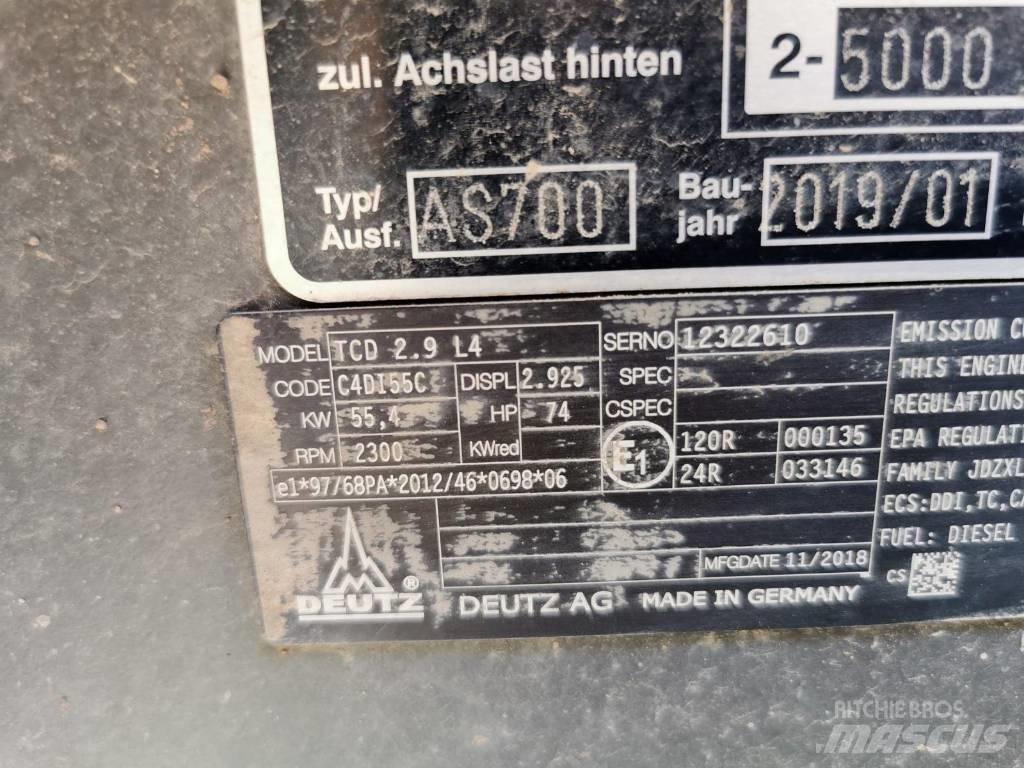 Mecalac AS 700 Kolesni nakladalci