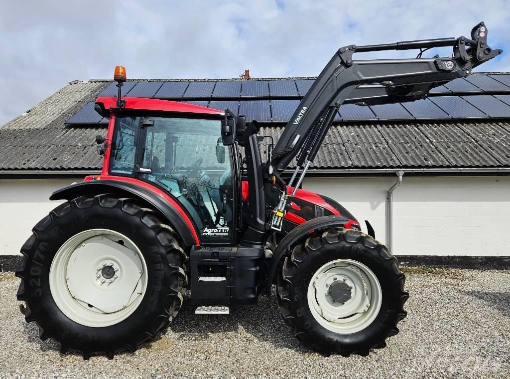 Valtra G 135 Active Traktorji