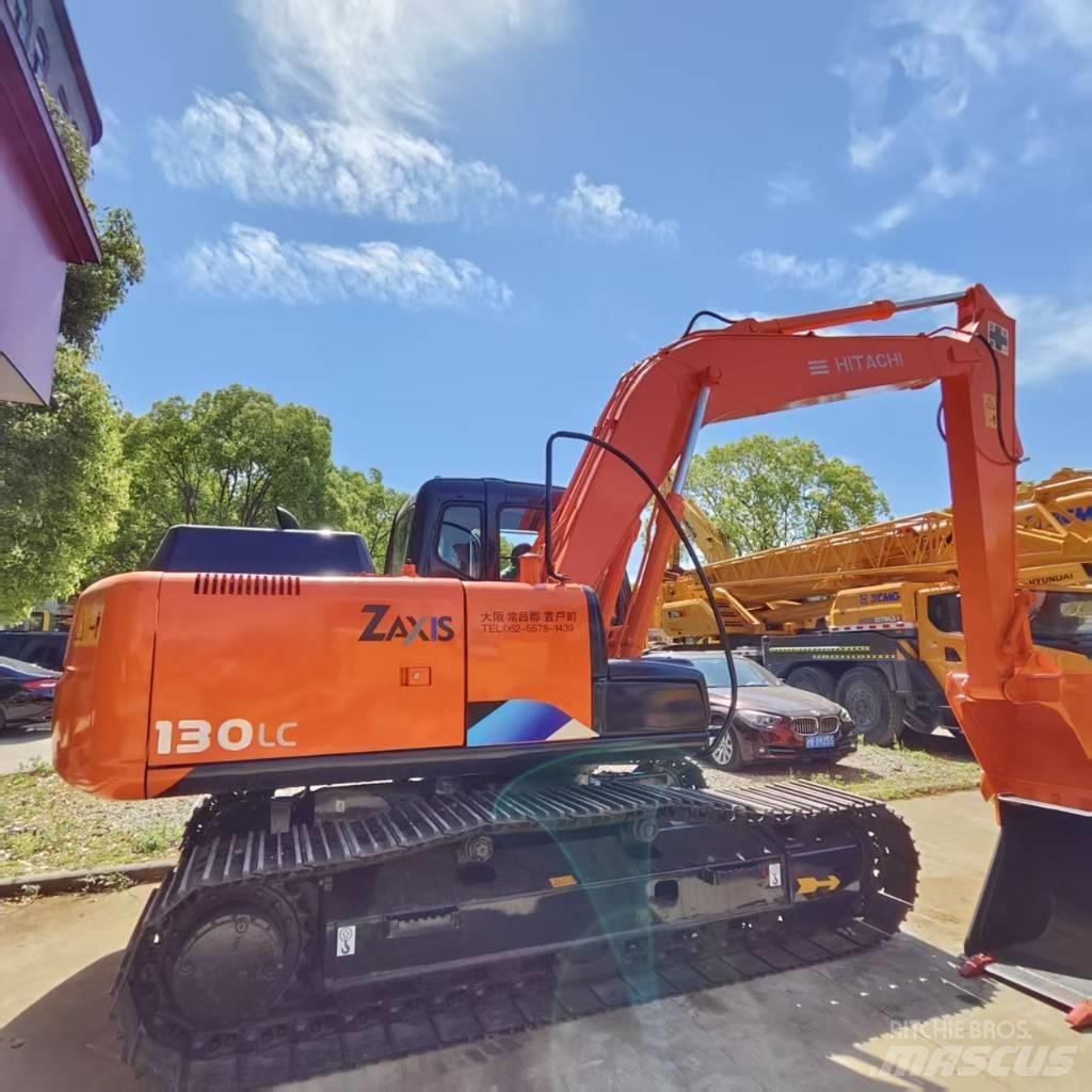 Hitachi ZX 130 Bagri goseničarji