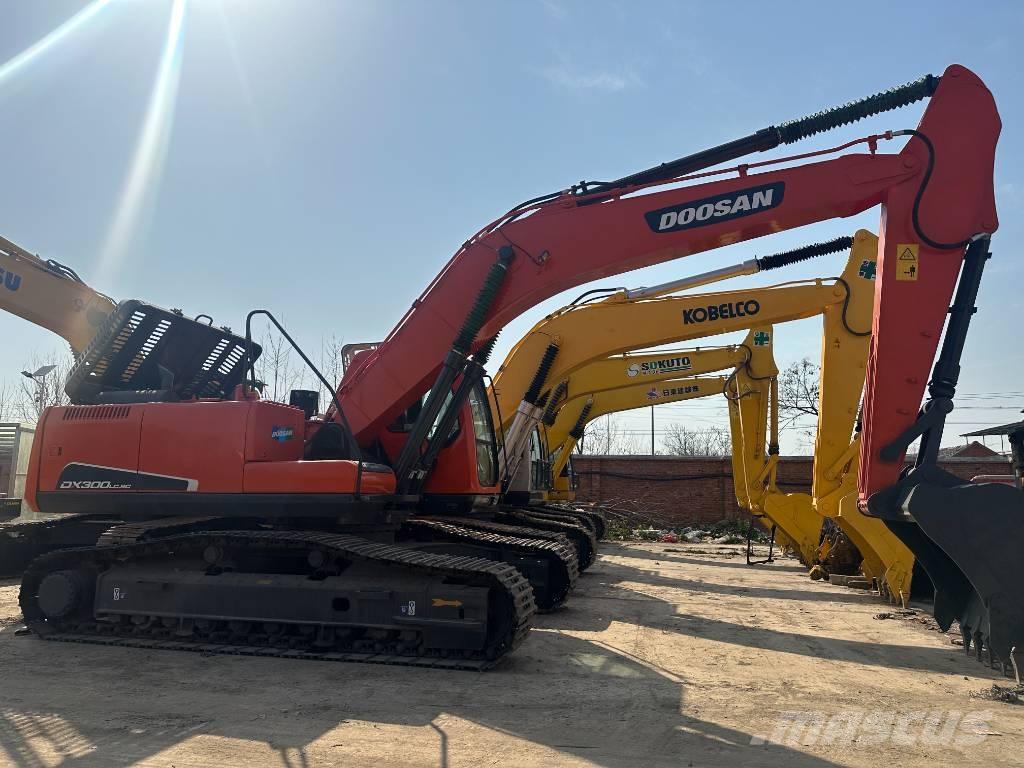 Doosan 300-7 Bagri goseničarji