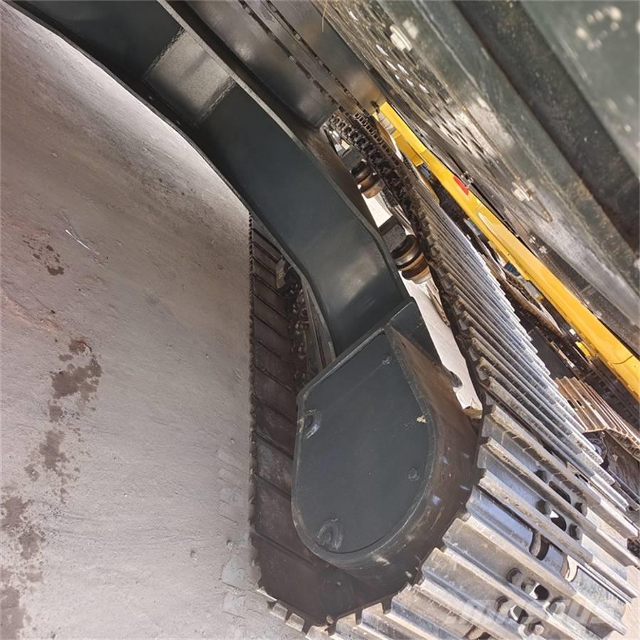 Hyundai 220 LC-9S Bagri goseničarji