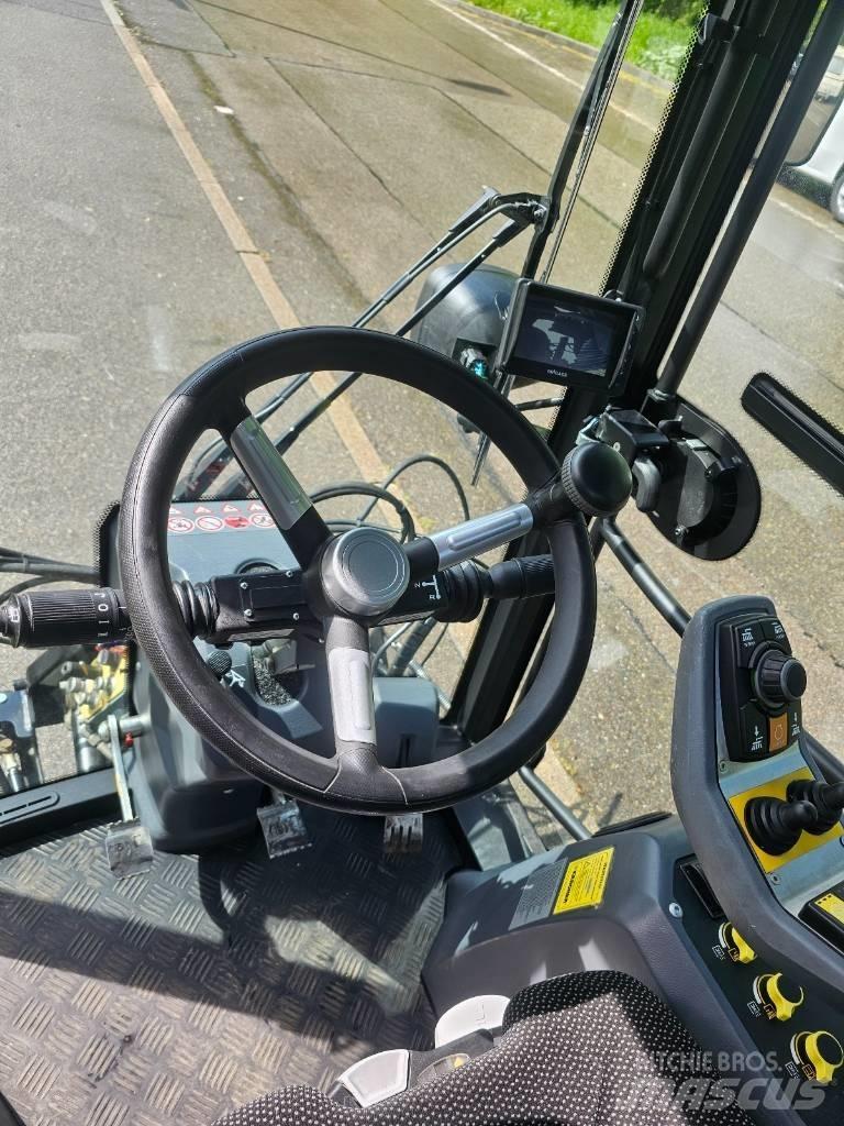 Kärcher MIC 42 Cestni pometači