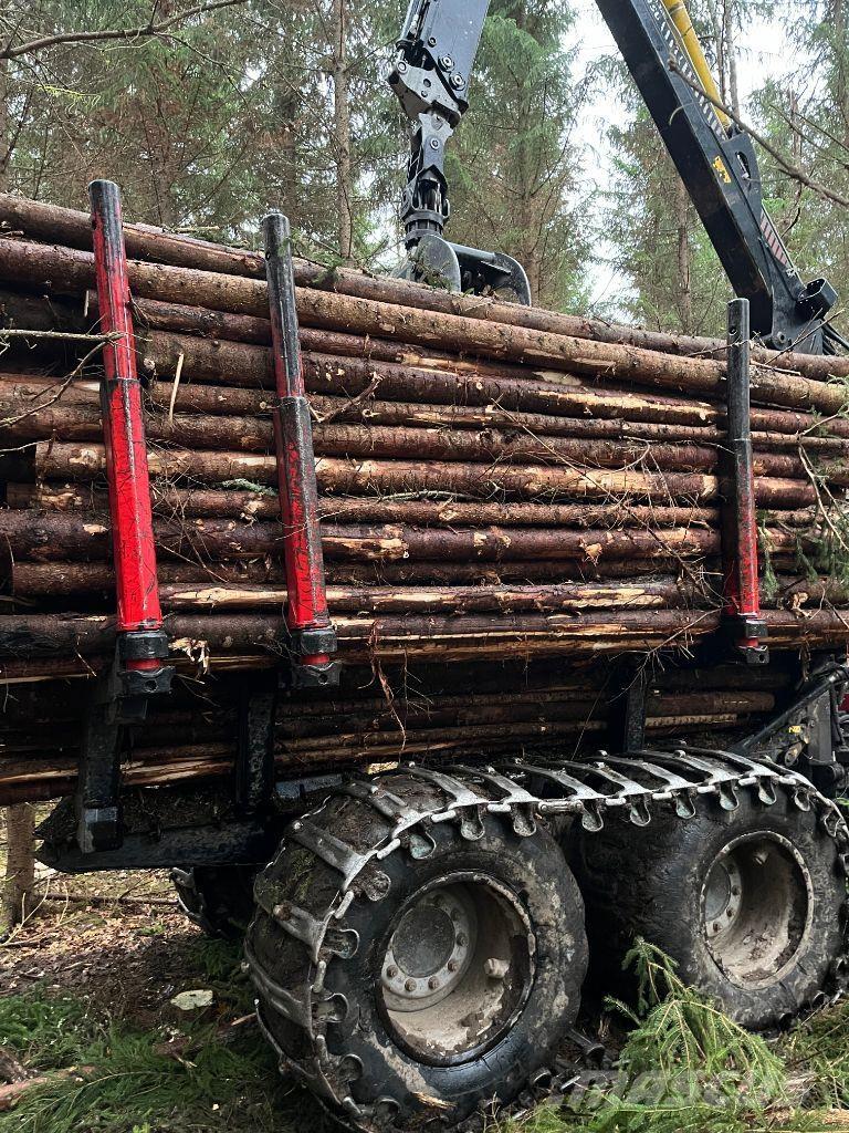 Komatsu 845 Forwarderji