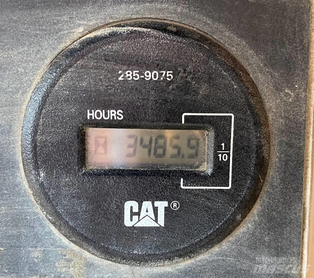 CAT D 11 N Buldožerji goseničarji