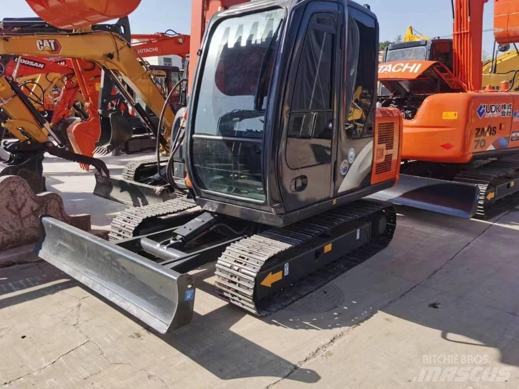 Hitachi ZX 55 Mini bagri <7t