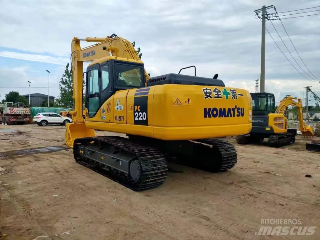 Komatsu PC 220 Bagri goseničarji