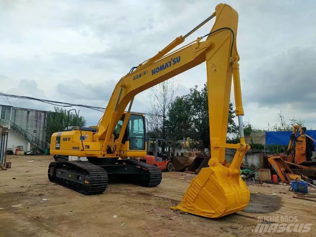 Komatsu PC 220 Bagri goseničarji