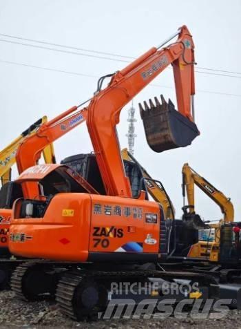 Hitachi 70 Bagri goseničarji