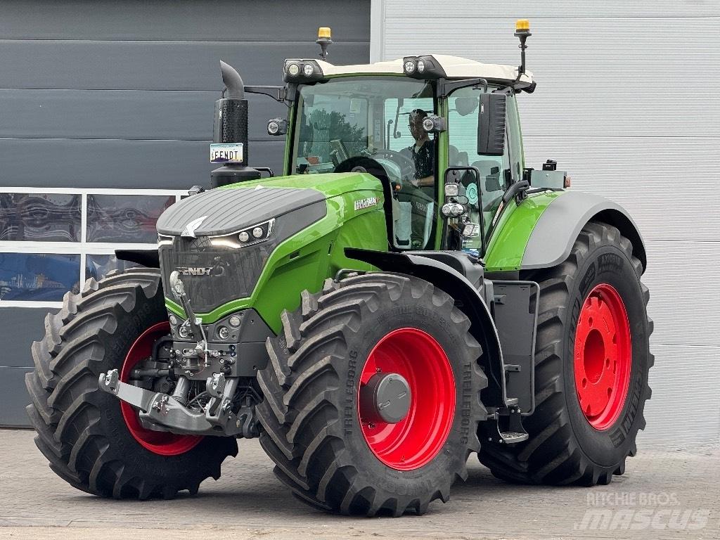Fendt 1050 Traktorji