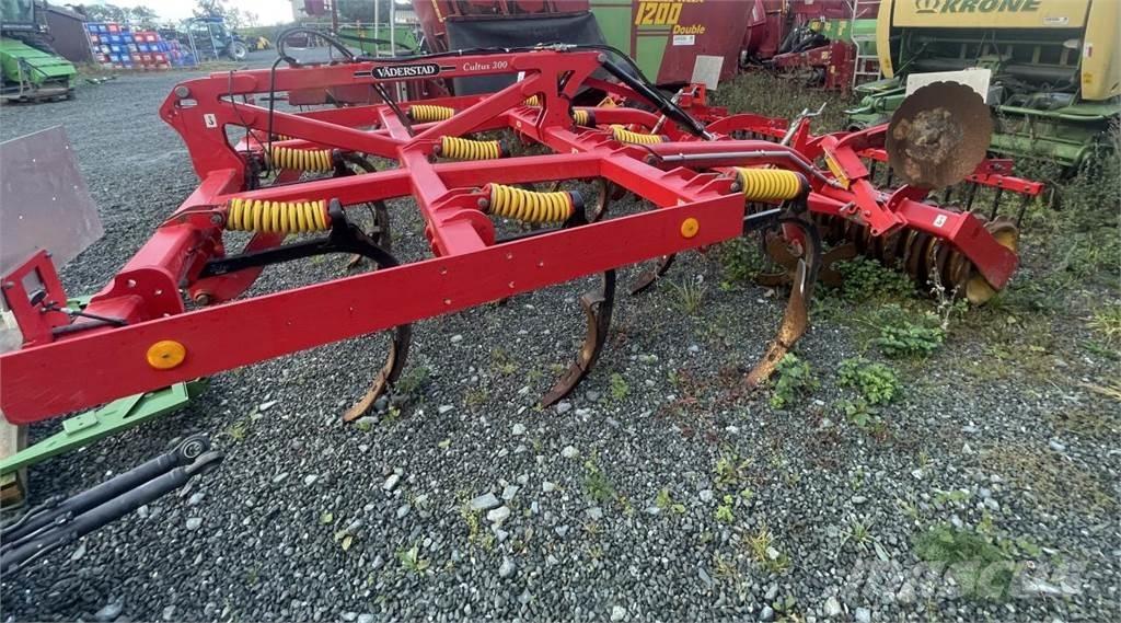 Väderstad CS 300 Kultivatorji