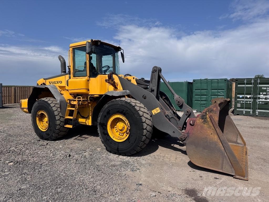 Volvo L 120 E Kolesni nakladalci