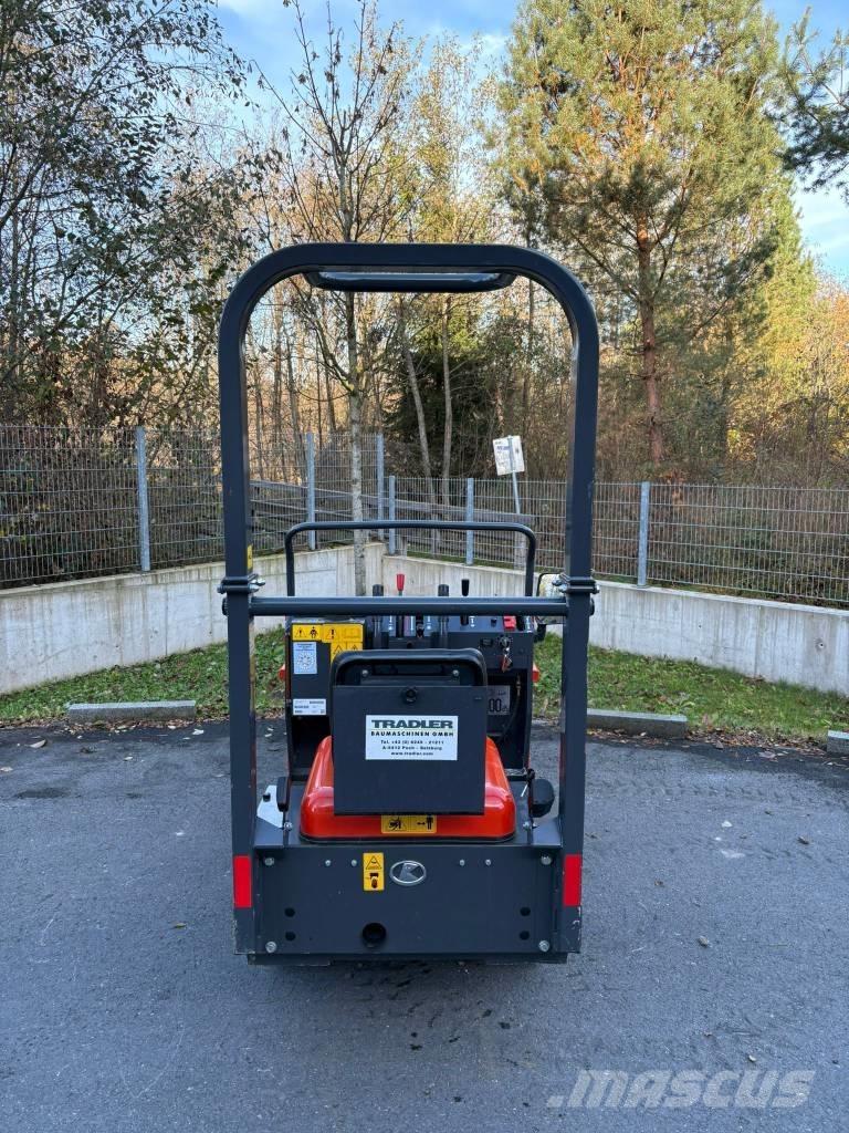 Kubota KC 70 Ne cestni demperji