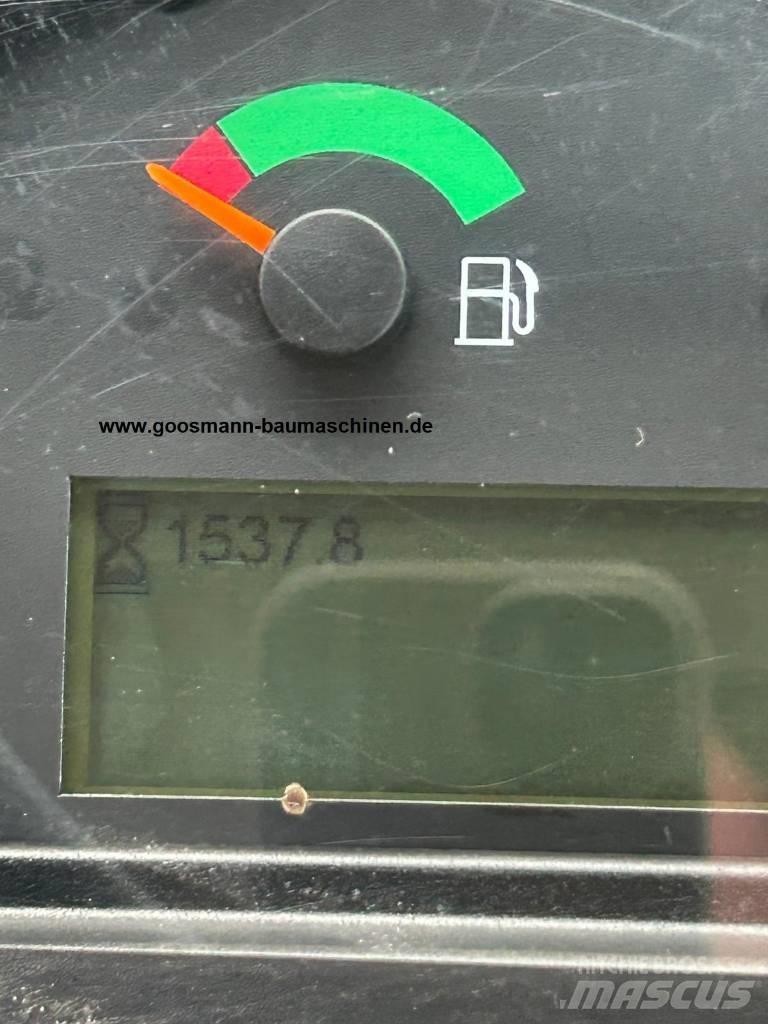 CAT 907 M Kolesni nakladalci