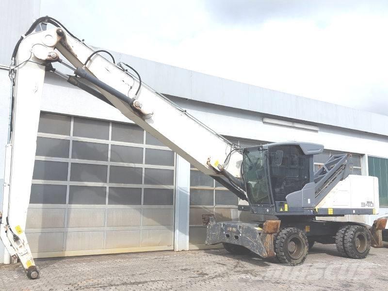 Fuchs MHL 340 F Bagri za prekladanje primarnih/sekundarnih surovin
