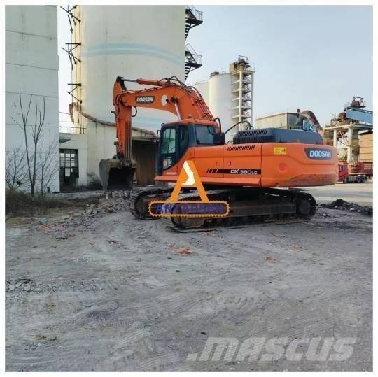 Doosan DX 380 LC Bagri goseničarji