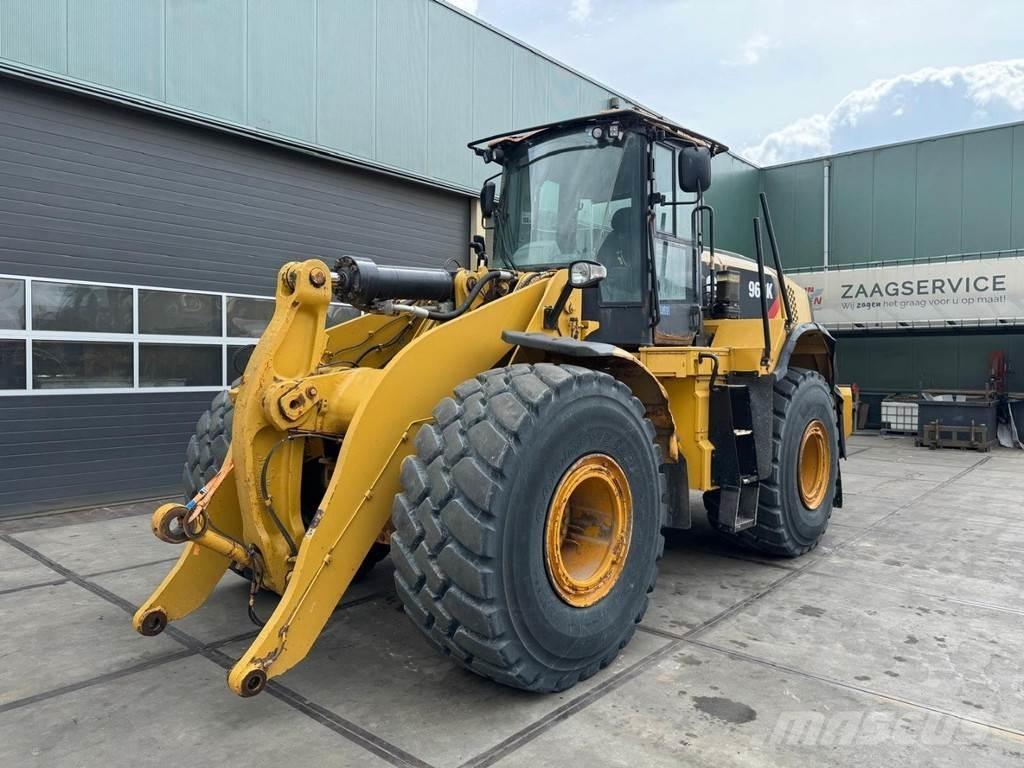 CAT 966 K Kolesni nakladalci