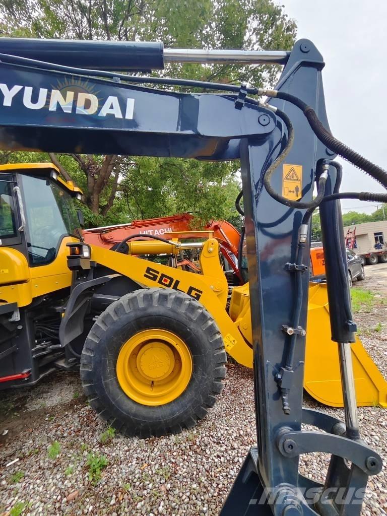 Hyundai Robex 60 W Bagri na kolesih