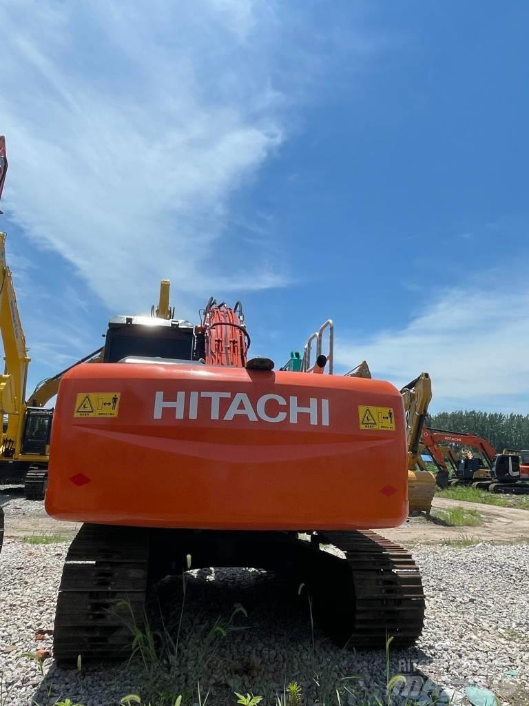 Hitachi ZX 200 Bagri goseničarji