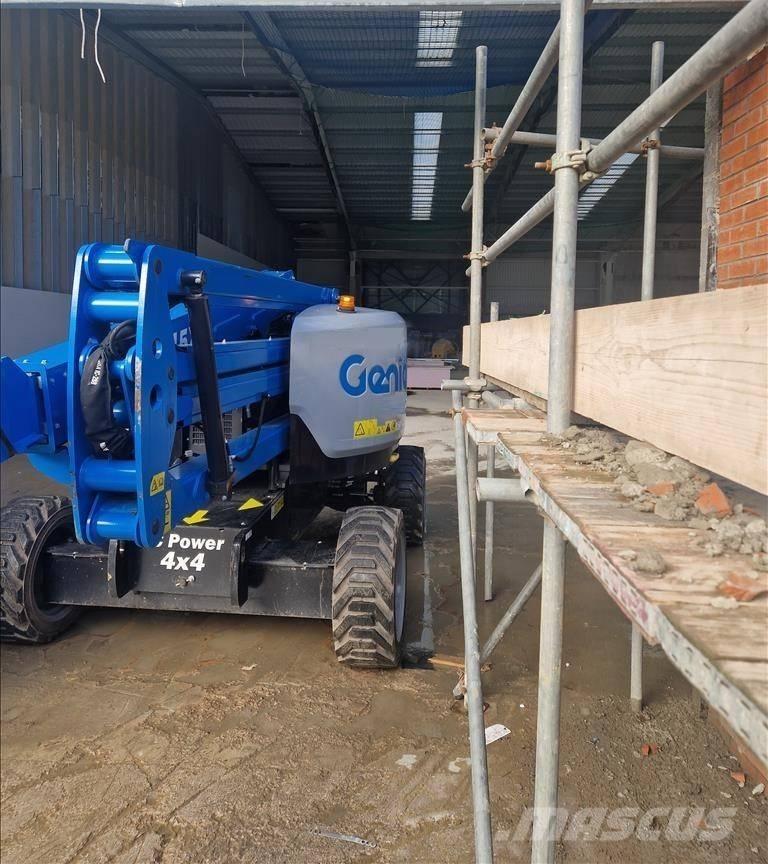 Genie Z 45/25 XC Zglobne dvižne ploščadi