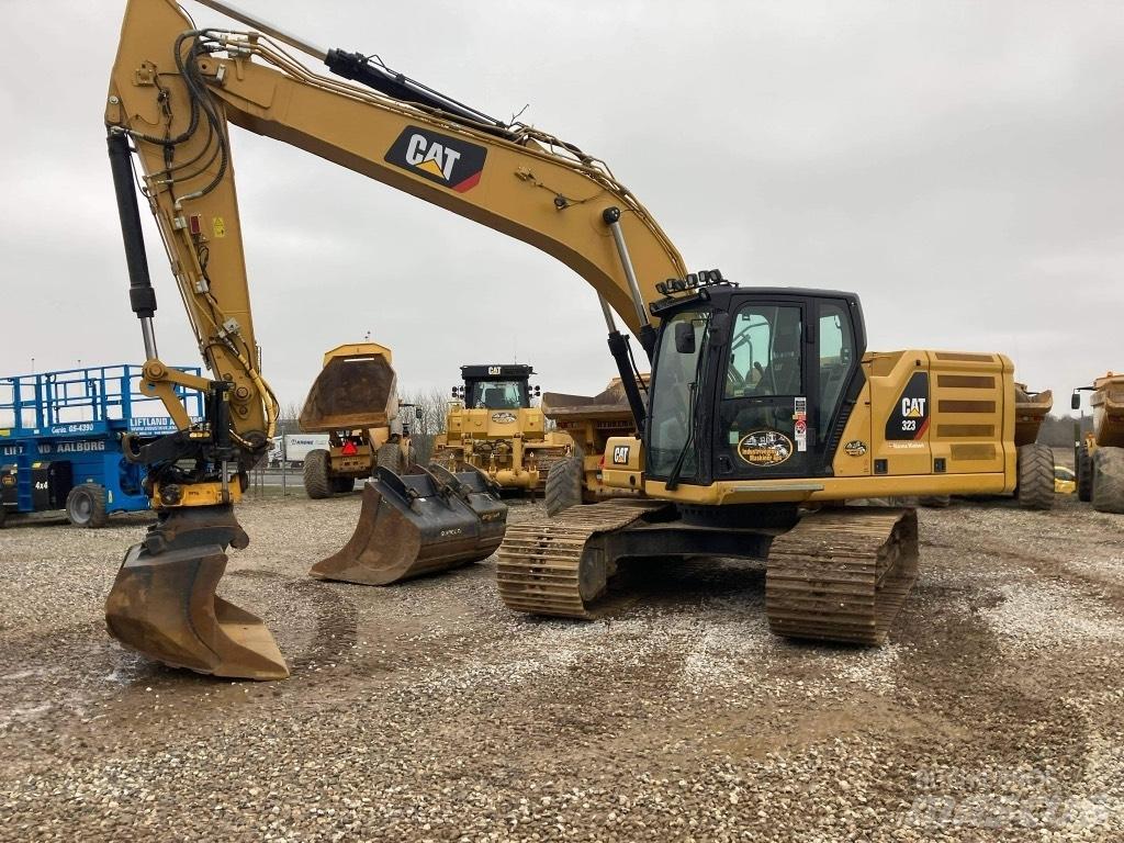 CAT 323 - nextgen Bagri goseničarji
