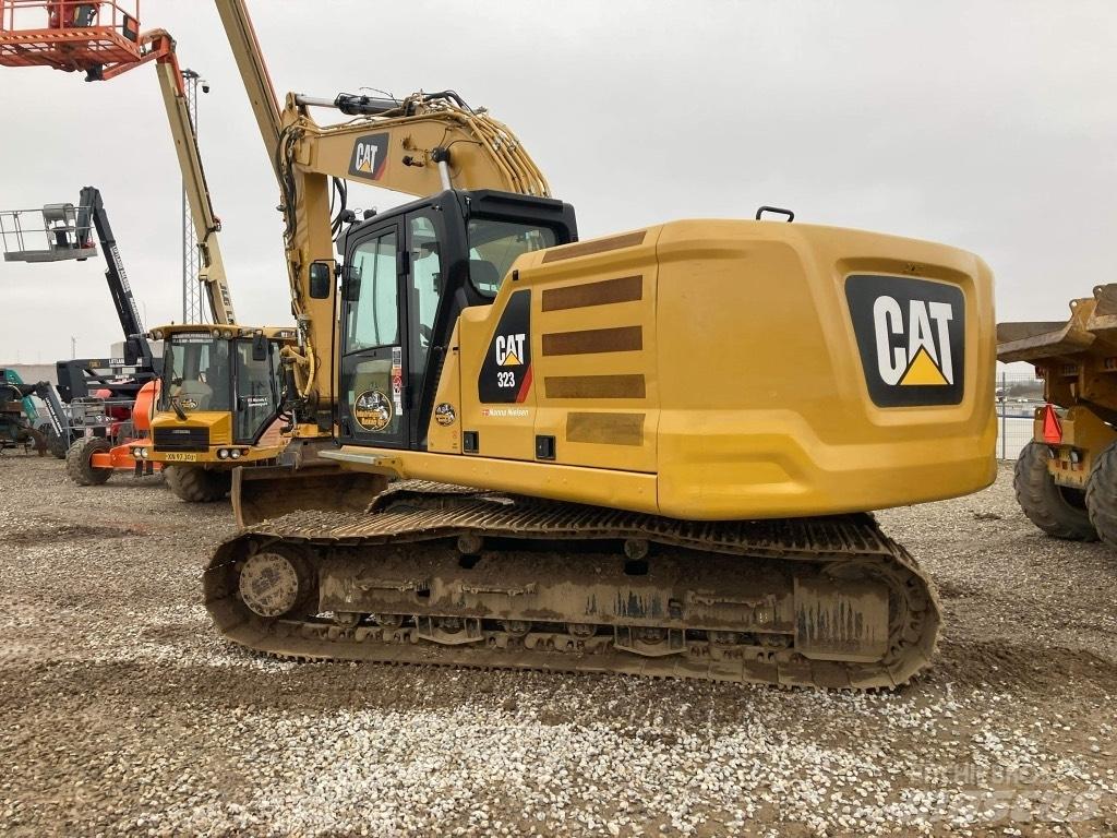 CAT 323 - nextgen Bagri goseničarji
