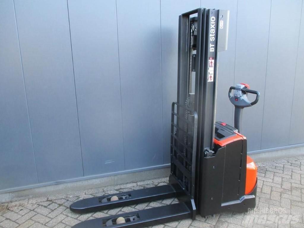 BT SWE 140L Ročni električni viličar