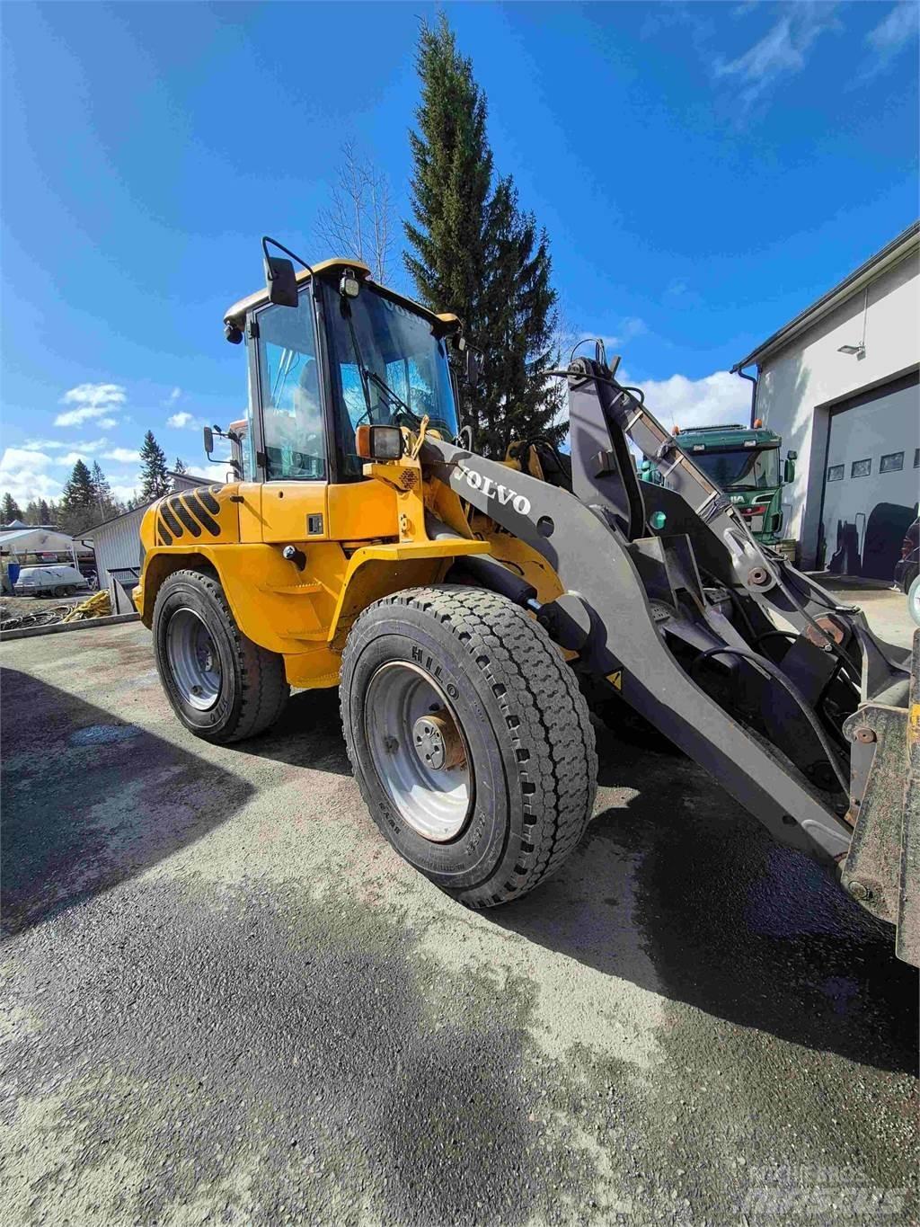 Volvo L45 Kolesni nakladalci
