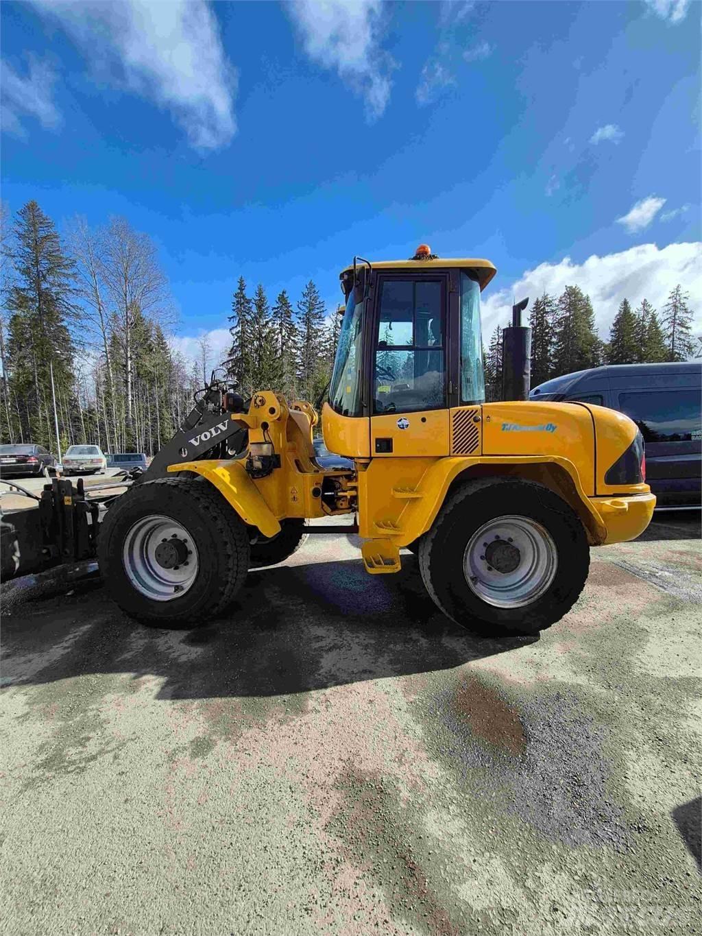 Volvo L45 Kolesni nakladalci
