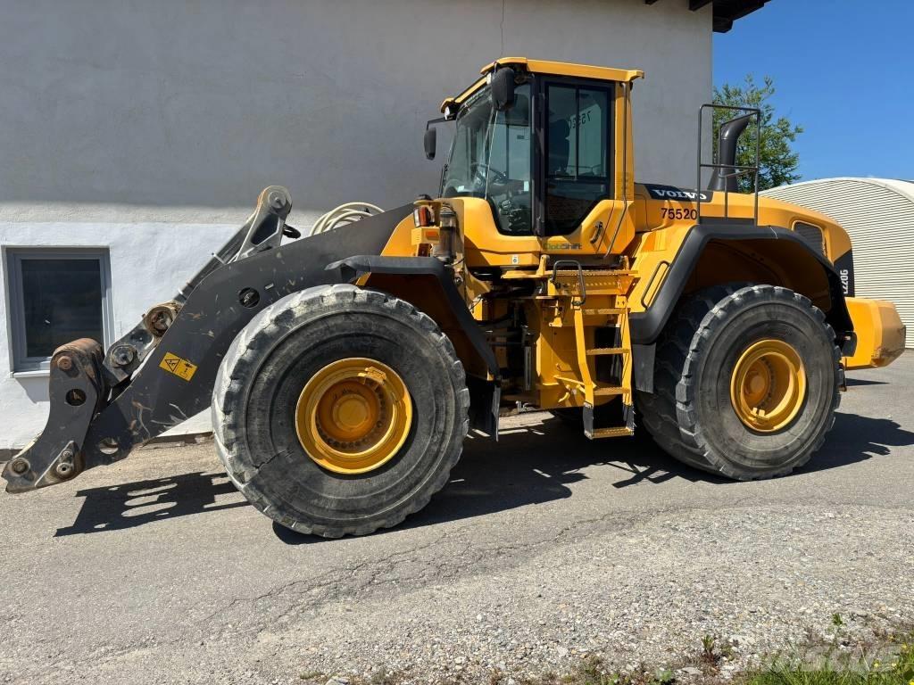 Volvo L 220 G Kolesni nakladalci