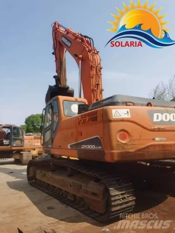 Doosan dx300lc-9c Bagri goseničarji