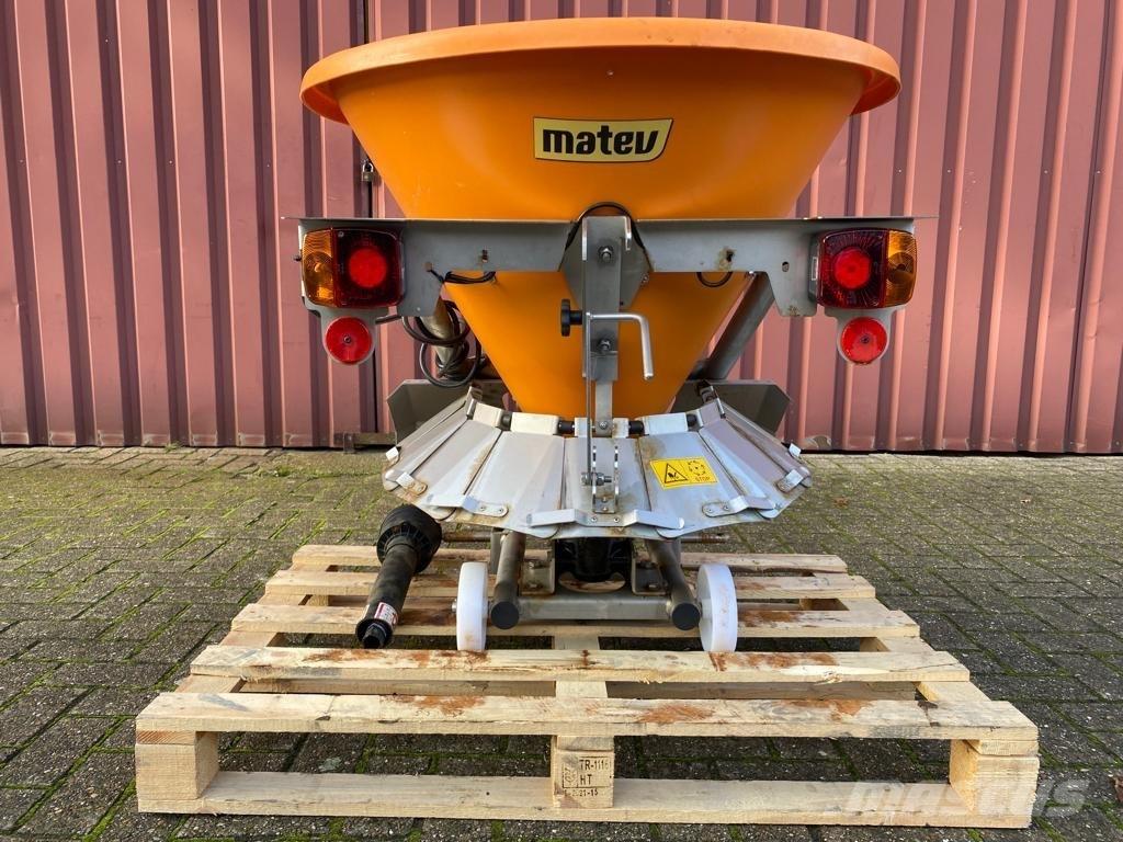 Matev SPR-H/M 125 Priključki za kompaktni traktor