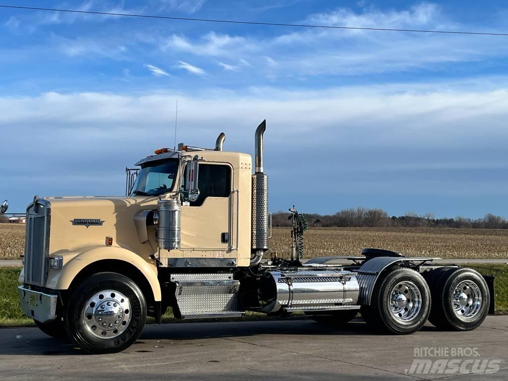 Kenworth W 900 Vlačilci