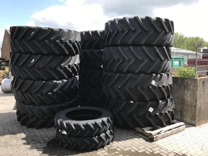 BKT 710/70R38 Gume, kolesa in platišča