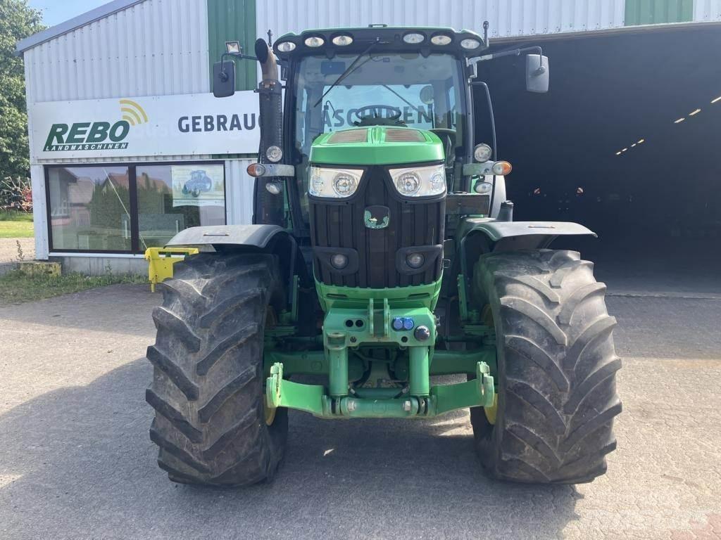 John Deere 6210R Traktorji