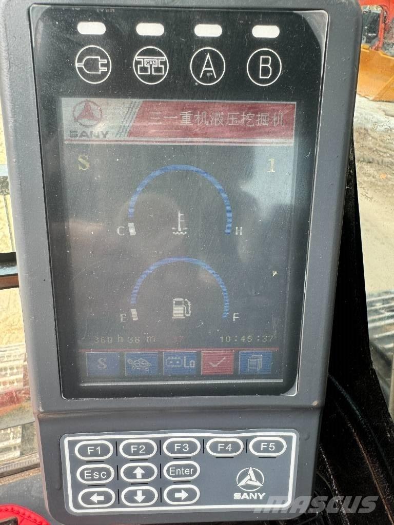 Sany 215H Bagri goseničarji