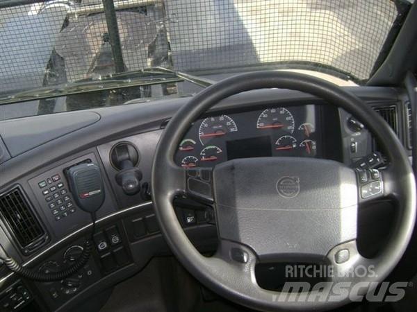 Volvo FH12 Tovornjaki-šasije