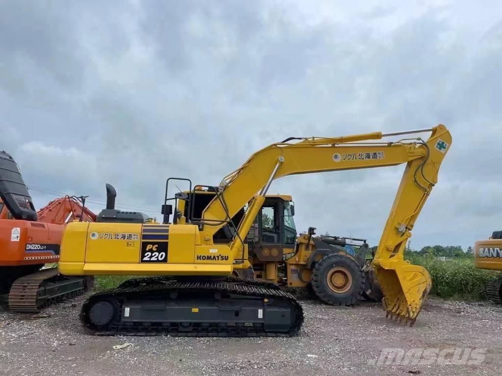 Komatsu PC220-8 Bagri goseničarji