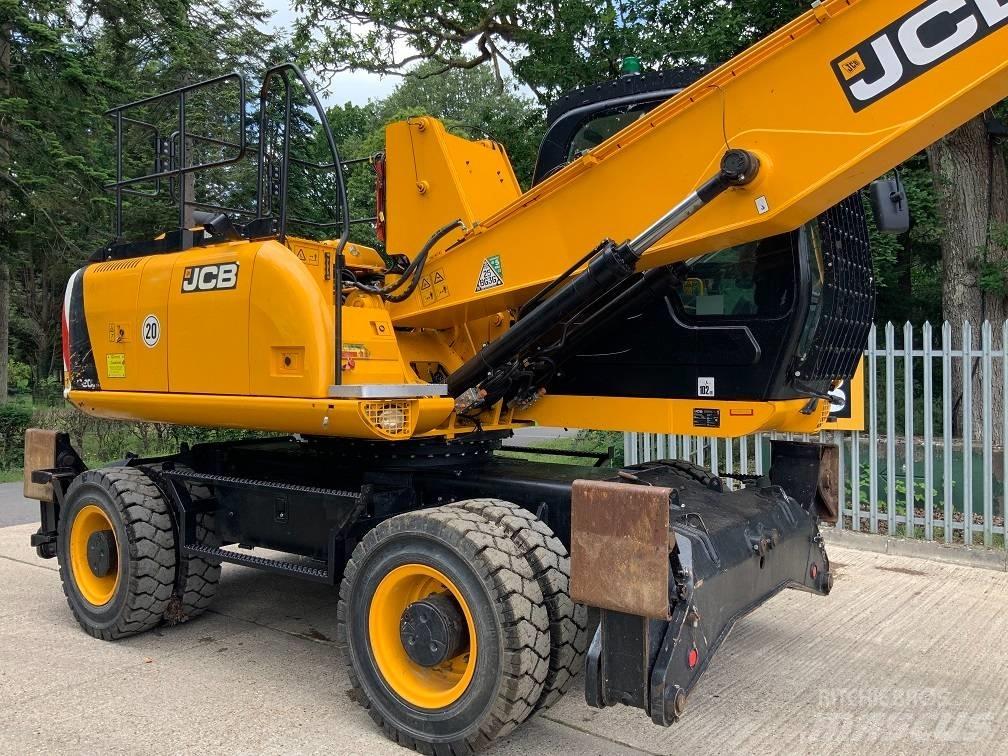 JCB JS 20 MH Bagri za prekladanje primarnih/sekundarnih surovin