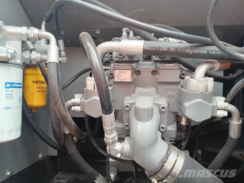 Hitachi ZX 200 Bagri goseničarji