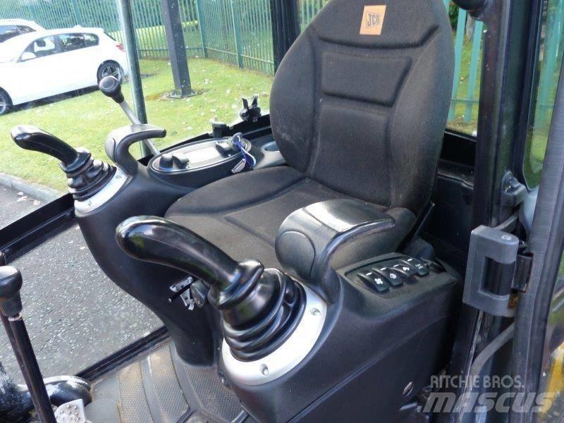 JCB 8018 Mini bagri <7t