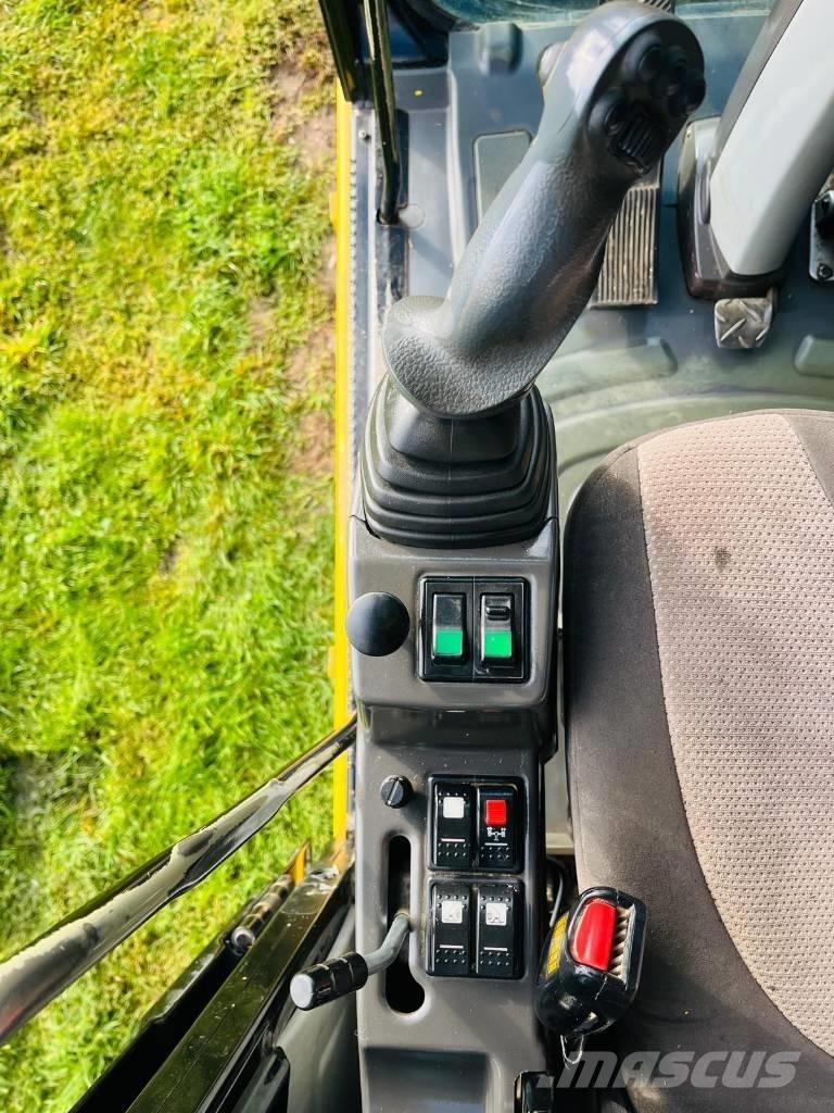 CAT M 315 D Bagri na kolesih